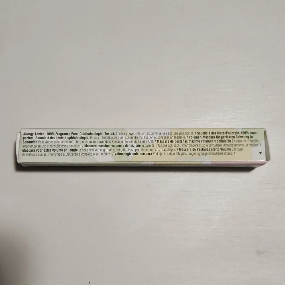 CLINIQUE Black/Brown High Impact Mascara